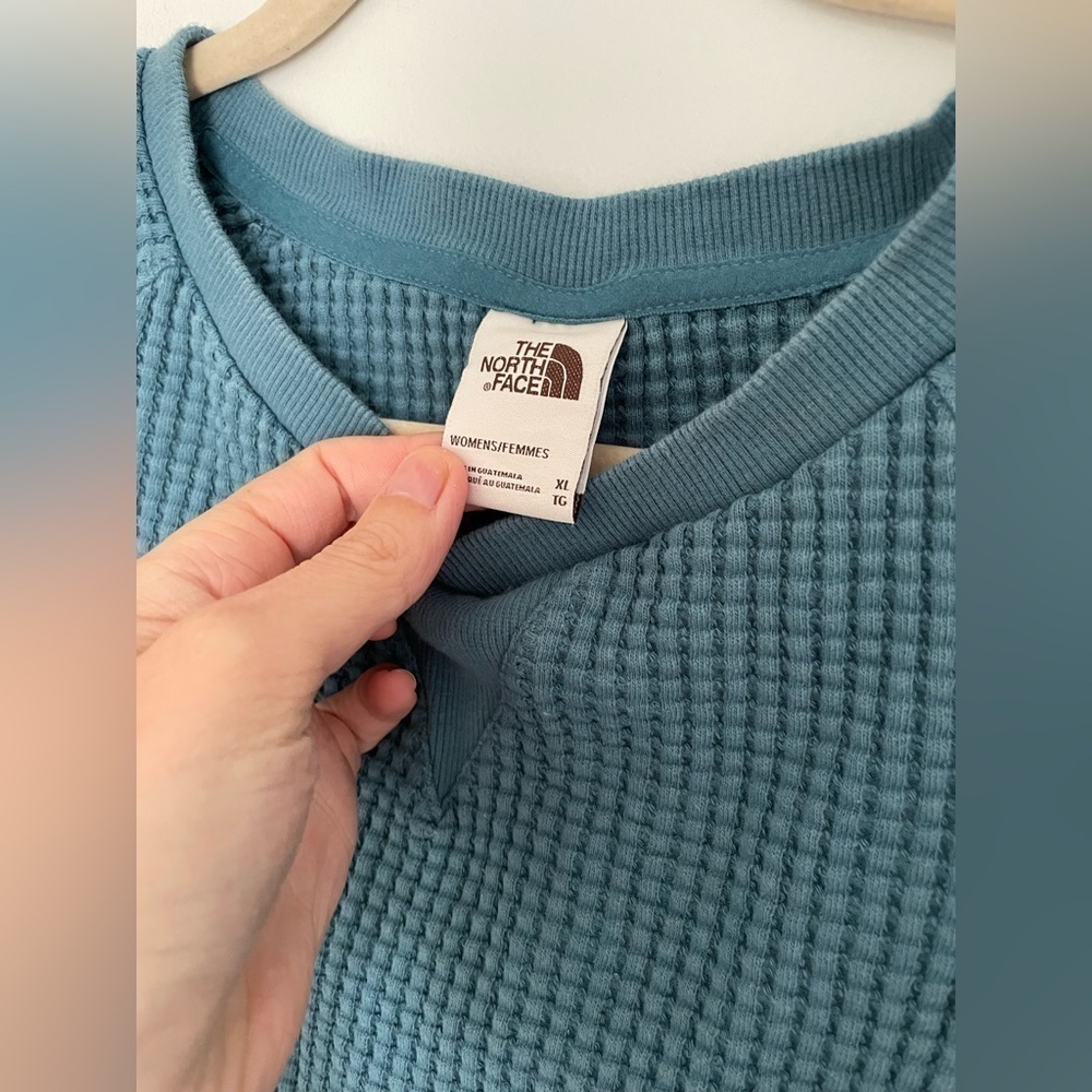 THE North Face WaffleKnit Blue Sweater Sz XLarge - Picture 4 of 6